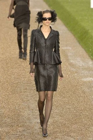 Look 27